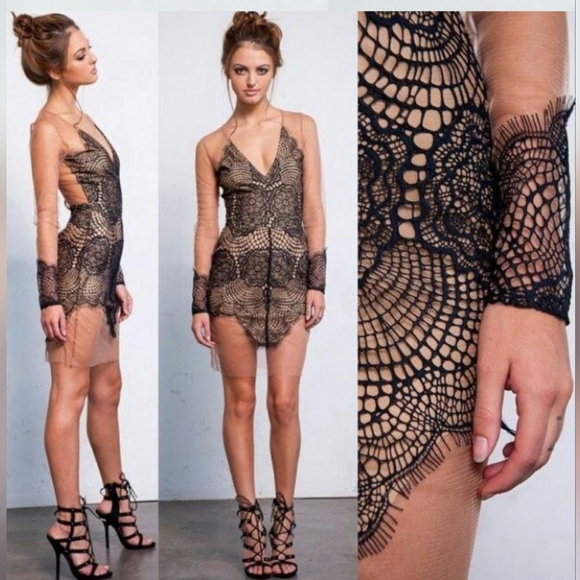 For Love And Lemons Dresses & Skirts - FOR LOVE AND LEMONS Black Antigua Mini Dress